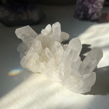 Load image into Gallery viewer, CLEAR QUARTZ CLUSTER